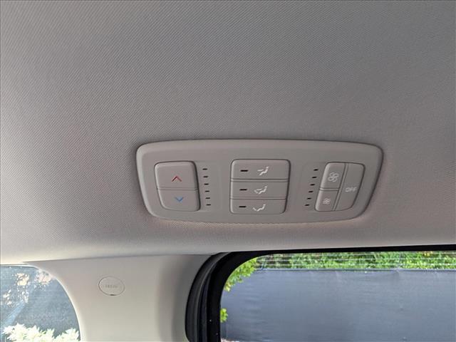 2024 Kia Carnival MPV LX