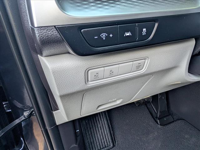 2024 Kia Carnival MPV LX