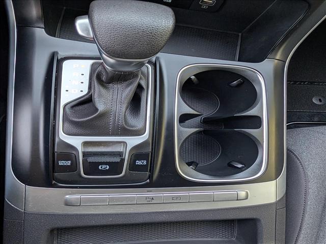 2024 Kia Carnival MPV LX