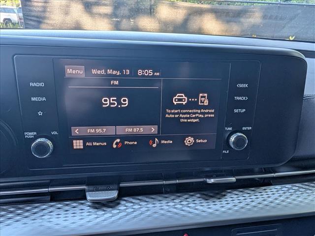 2024 Kia Carnival MPV LX