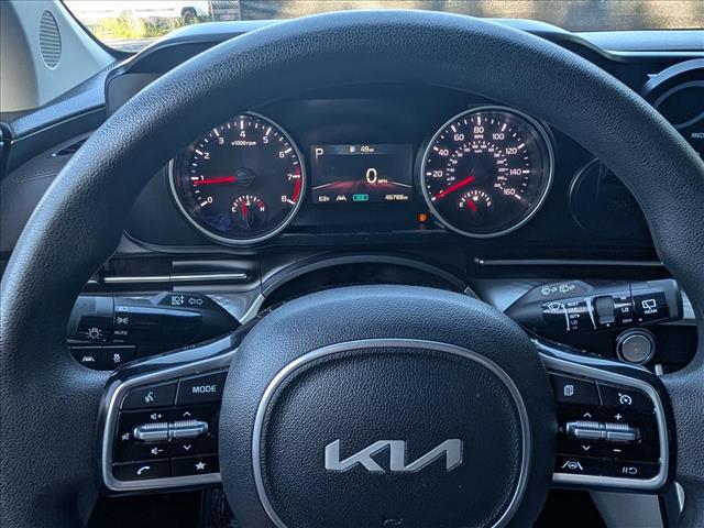 2024 Kia Carnival MPV LX