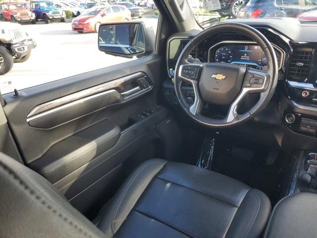 2022 Chevrolet Silverado 1500 2WD Crew Cab Short Bed LTZ