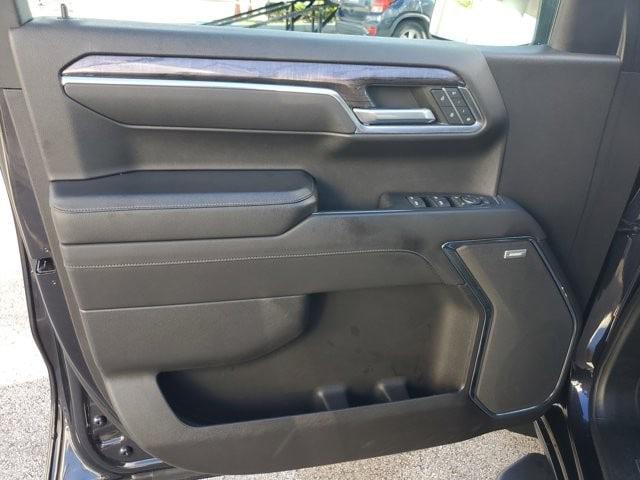 2022 Chevrolet Silverado 1500 2WD Crew Cab Short Bed LTZ