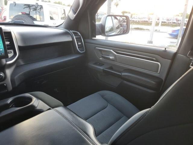 2022 Ram 1500 Big Horn Crew Cab 4x4 5'7" Box