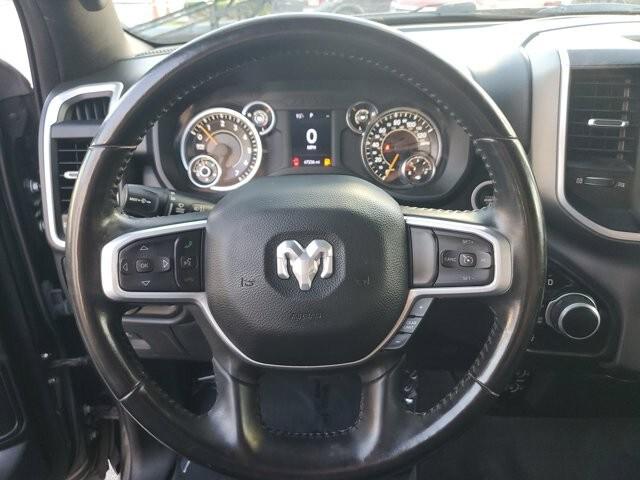 2022 Ram 1500 Big Horn Crew Cab 4x4 5'7" Box