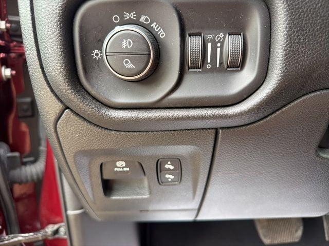 2023 Ram 1500 Laramie Crew Cab 4x4 5'7" Box