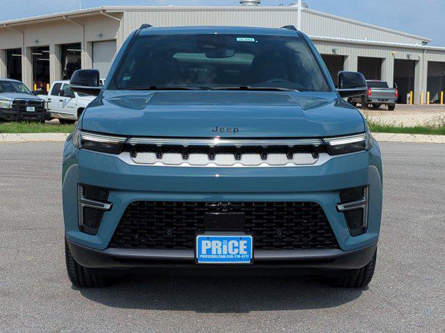 2026 Jeep Grand Wagoneer L 4x4