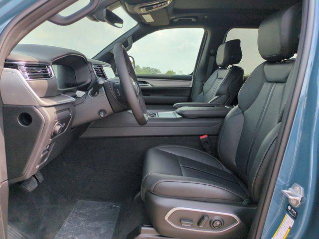 2026 Jeep Grand Wagoneer L 4x4
