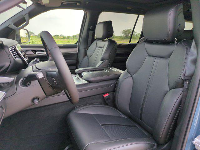 2026 Jeep Grand Wagoneer L 4x4