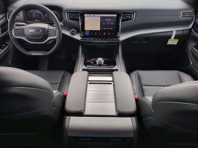 2026 Jeep Grand Wagoneer L 4x4