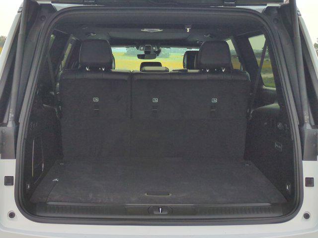 2026 Jeep Grand Wagoneer L 4x4