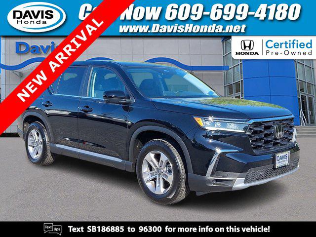 2025 Honda Pilot EX-L AWD's photo