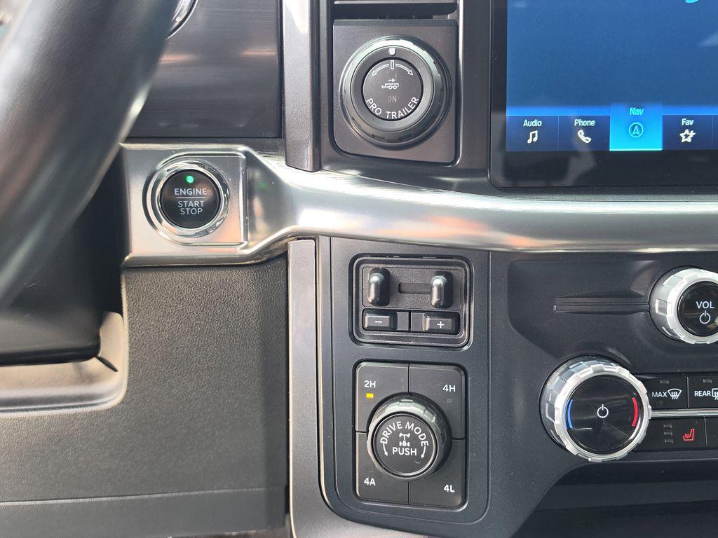 2023 Ford F-150 Lariat - Photo 11