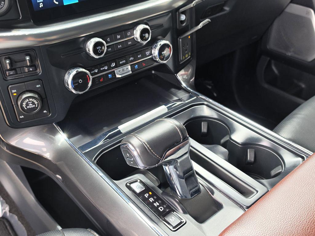 2023 Ford F-150 Lariat - Photo 16