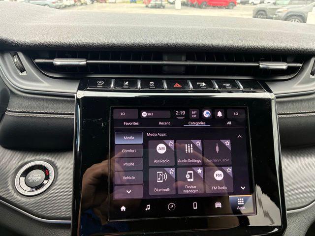 2023 Jeep Grand Cherokee L Laredo 4x2