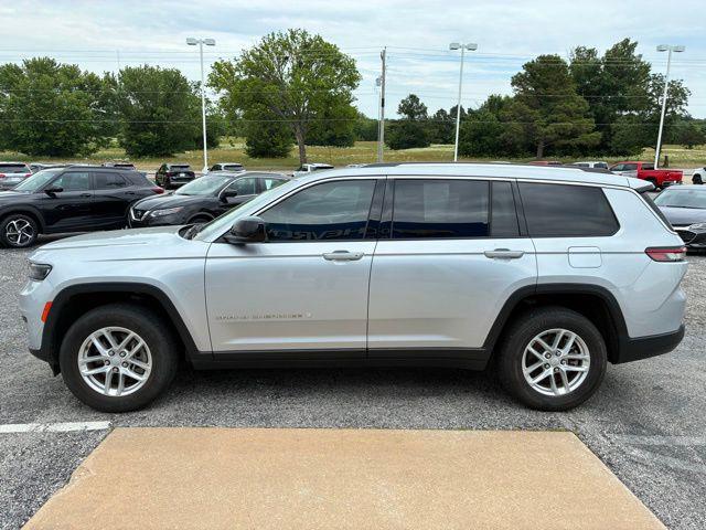 2023 Jeep Grand Cherokee L Laredo 4x2