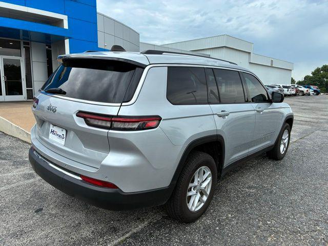 2023 Jeep Grand Cherokee L Laredo 4x2