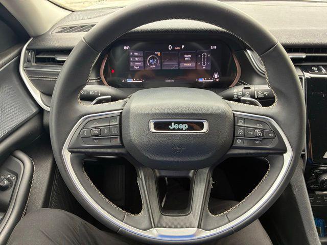 2023 Jeep Grand Cherokee L Laredo 4x2