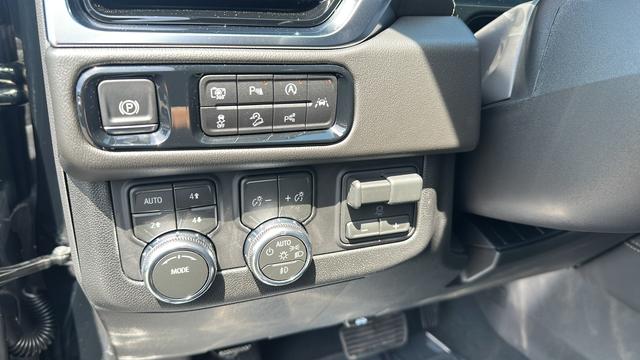 2026 GMC Yukon 4WD Elevation