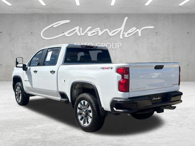 2024 Chevrolet Silverado 2500HD 4WD Crew Cab Standard Bed Custom
