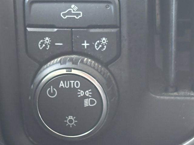 2024 Chevrolet Silverado 2500HD 4WD Crew Cab Standard Bed Custom