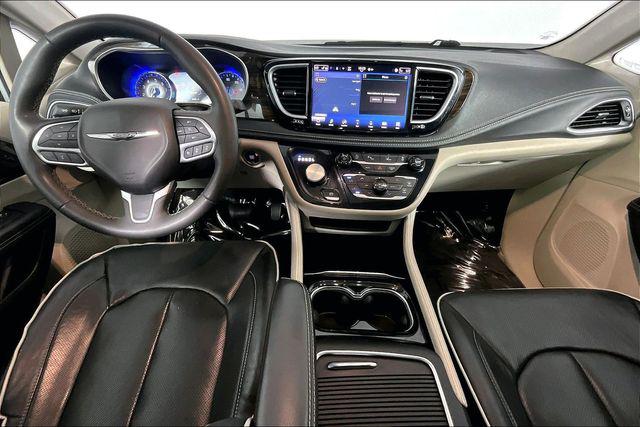 Used 2024 Chrysler Pacifica Limited For Sale in Millington, TN