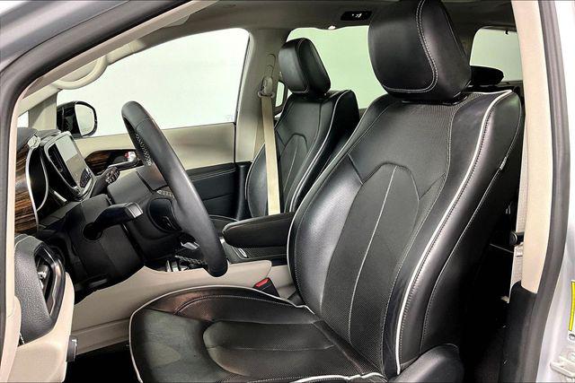 Used 2024 Chrysler Pacifica Limited For Sale in Millington, TN