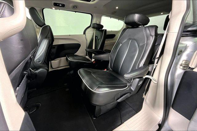 Used 2024 Chrysler Pacifica Limited For Sale in Millington, TN