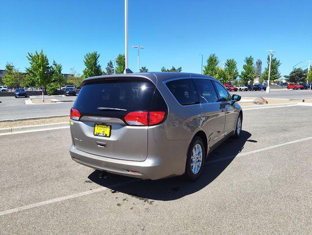 2017 Chrysler Pacifica LX