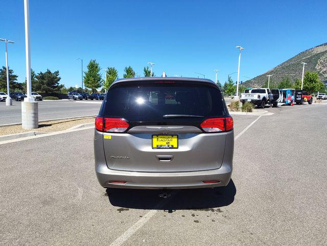 2017 Chrysler Pacifica LX