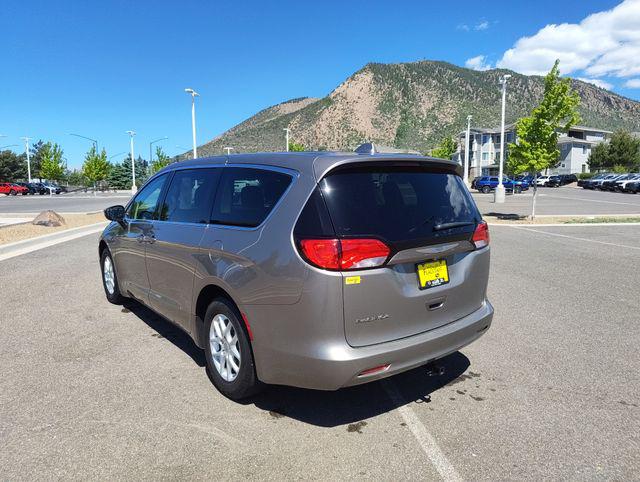 2017 Chrysler Pacifica LX