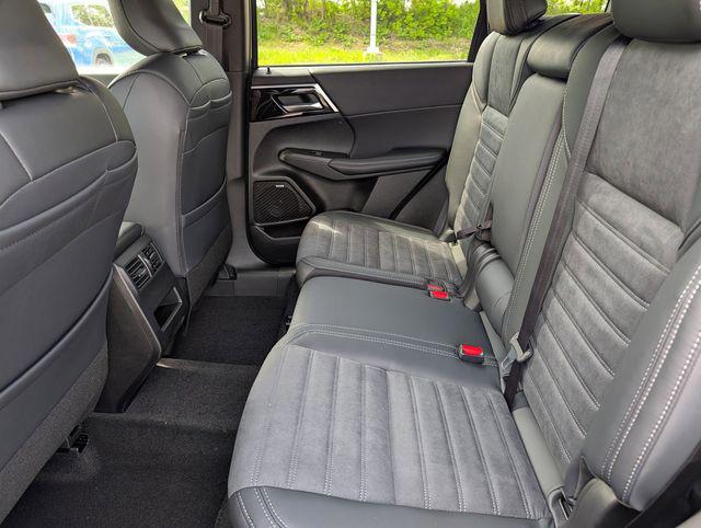 2026 Mitsubishi Outlander LE 1.5T S-AWC