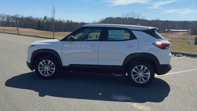 2026 Chevrolet TrailBlazer AWD LS