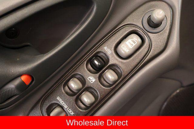 2003 Pontiac Grand Am SE1