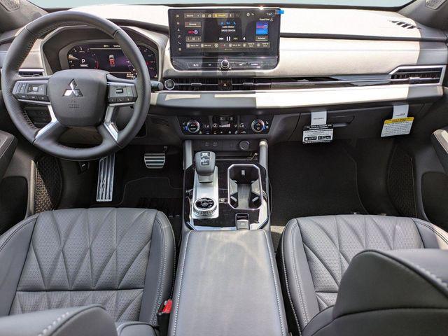 2026 Mitsubishi Outlander BLACK EDITION 2WD