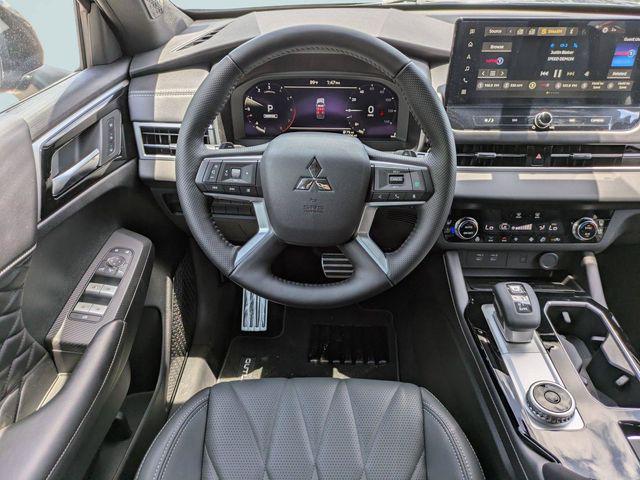 2026 Mitsubishi Outlander BLACK EDITION 2WD