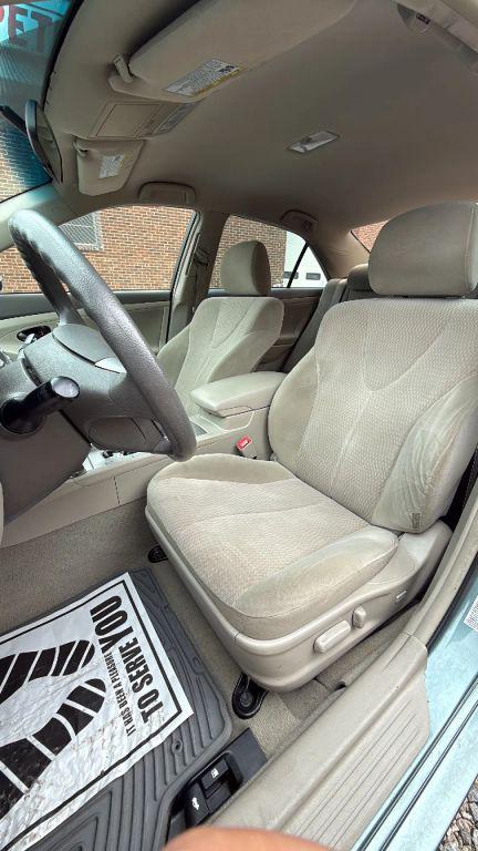 2010 Toyota Camry LE