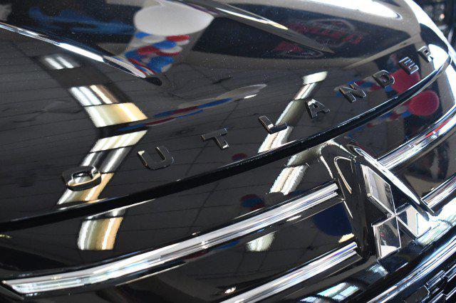 2026 Mitsubishi Outlander PHEV SE S-AWC