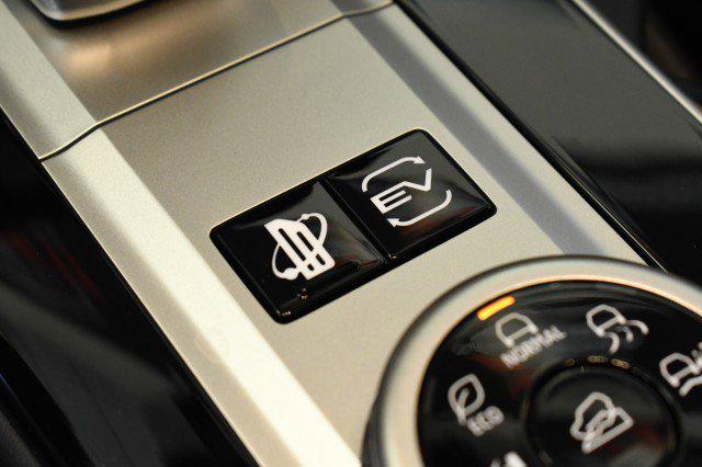 2026 Mitsubishi Outlander PHEV SEL S-AWC