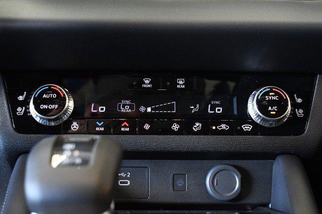 2026 Mitsubishi Outlander PHEV SEL S-AWC
