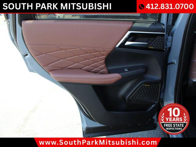 2026 Mitsubishi Outlander PHEV SEL S-AWC