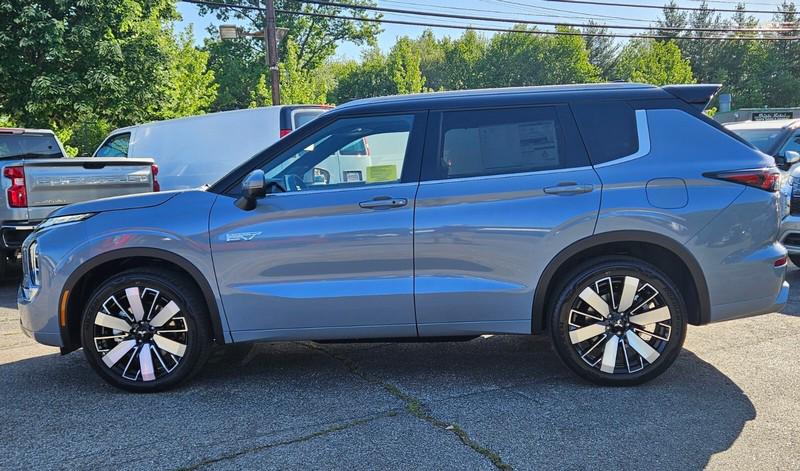 2026 Mitsubishi Outlander PHEV SEL S-AWC