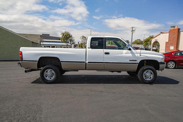 1997 Dodge Ram 2500 ST