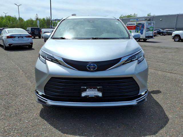 2021 Toyota Sienna XLE