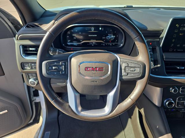 2022 GMC Yukon XL 4WD SLT
