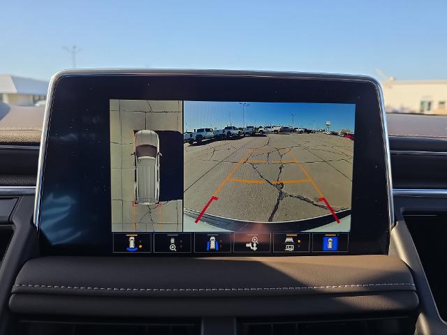 2022 GMC Yukon XL 4WD SLT