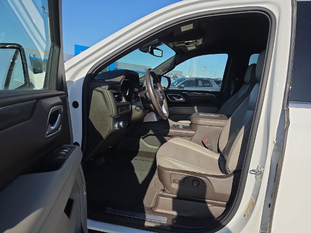 2022 GMC Yukon XL 4WD SLT
