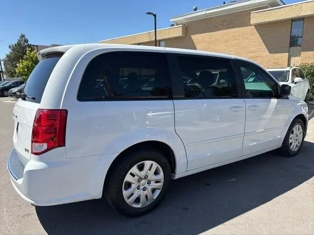 2017 Dodge Grand Caravan SE