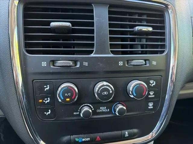 2017 Dodge Grand Caravan SE
