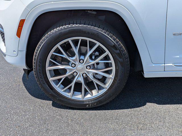 2025 Jeep Grand Cherokee Summit 4x4